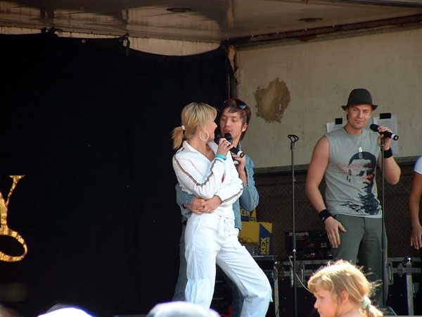 2003_0525af_fame.jpg