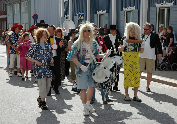 050618_218.jpg - "Sambagrupp" med lokal anknytning