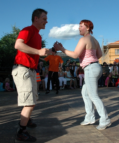 050618_023.jpg - Dansuppvisning av "Köpingstriffarna"