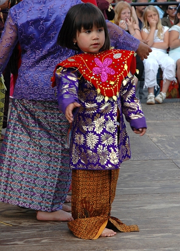 050618_031.jpg - Dansuppvisning