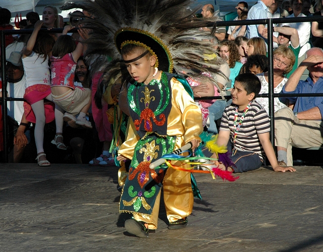 050618_065.jpg - Dansuppvisning av Bolivianska Föreningens Barngrupp från Eskilstuna