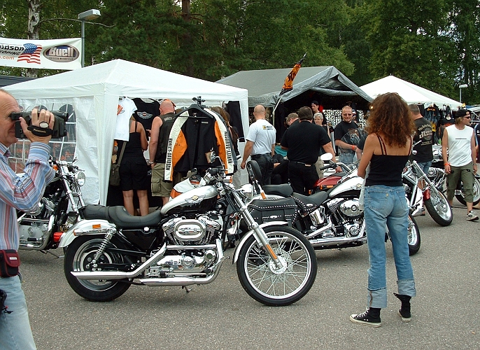 2003_0808_04.JPG - Marknadsplatsen