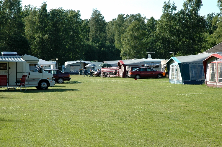 2005_0623_180113AA.JPG - Herrfallets camping