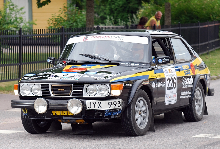 2010_0717_00-18.JPG - Nr.226 Jörgen Trued och Bo Janzon KAK, SAAB 99 TURBO CC