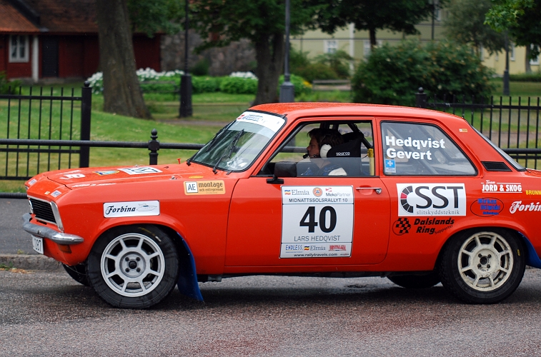 2010_0717_01-46.JPG - Nr.40 A Lars Hedqvist och Joakim Gevert Munkfors MC, Opel Ascona