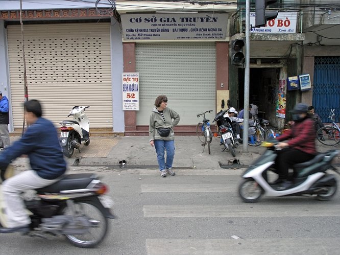 Hanoi gata trafik-24