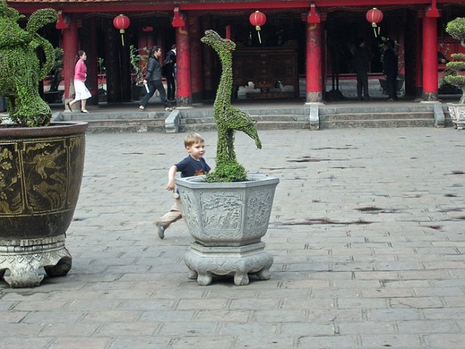 Hanoi parker monument-02