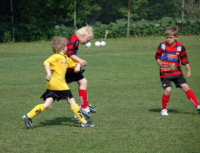 2008_0531_101208AA.JPG - ASIF P99 - Köping FF