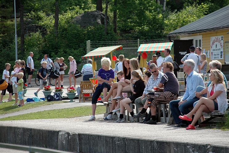 2008_0531_101835AA.JPG - Publik ASIF F92/93 - Tortuna SK