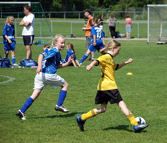 2008_0531_122157AA.JPG - ASIF F00/01 - Götlunda IF