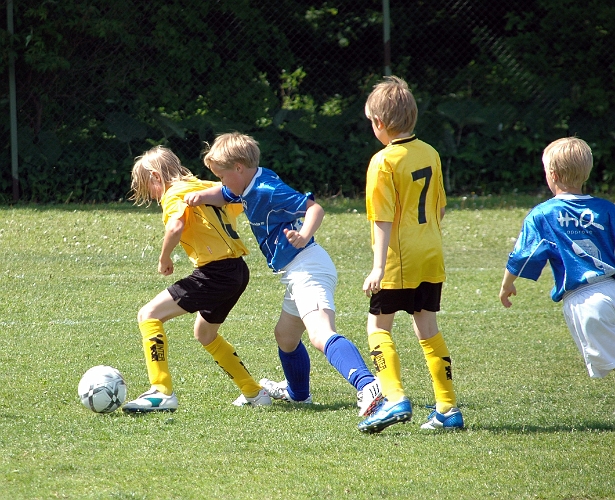 2008_0531_133212AA.JPG - ASIF P98 - Götlunda IF