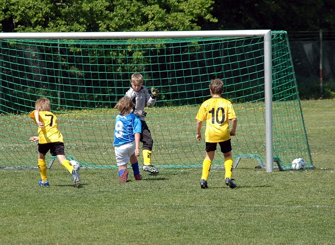 2008_0531_135516AA.JPG - ASIF P98 - Götlunda IF