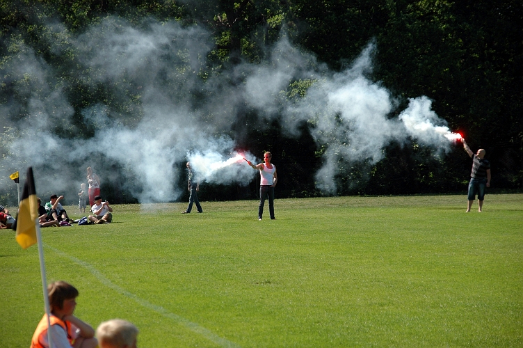 2008_0607_03.JPG - "TIFO" ??