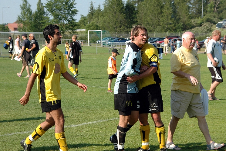 2008_0607_53.JPG - Tom Oleson fick hålla nollan i sin match som ersättare för skadade Glenn Schön