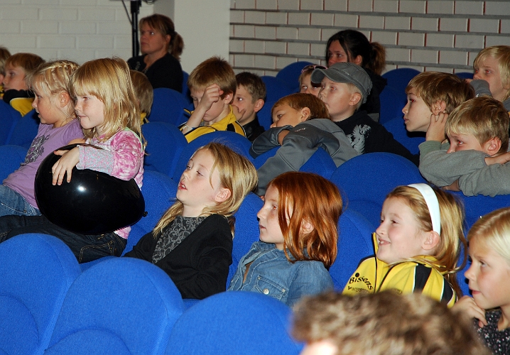 2008_1012_131652AA.JPG - Det ser spännande ut