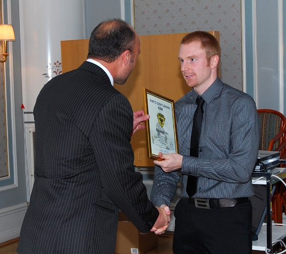 2008_1018_40.JPG - Årets Gentleman, Glenn Schön