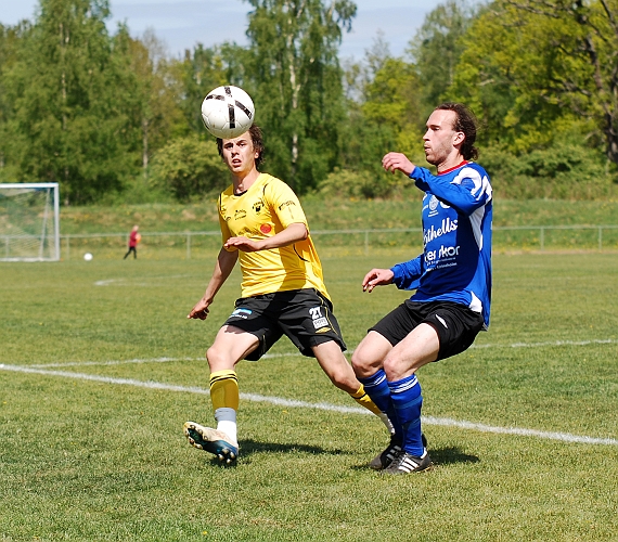2009_0516_08.JPG - Rijad Babovic gjorde A-lags debut idag och spelade höger yttermittfält från start