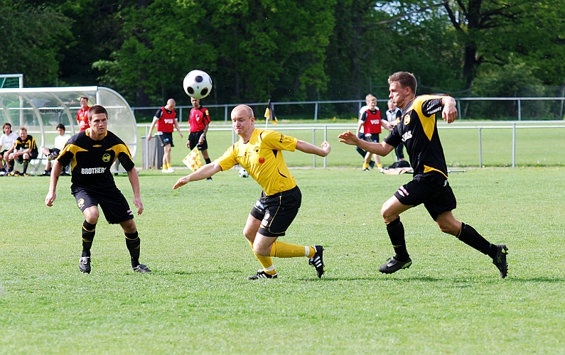 2009_0523_24.JPG - Kristofer Storm spelade sista 30 min av matchen, pga, sjukdom i veckan