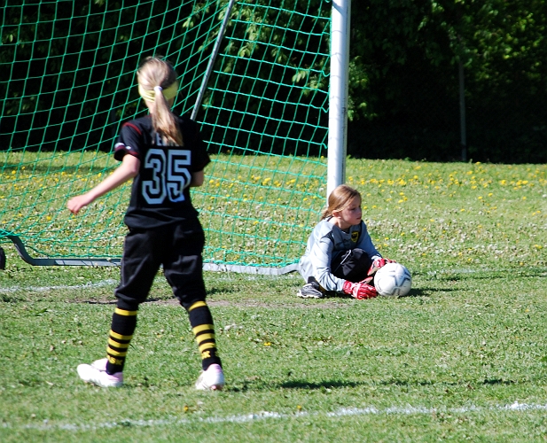 2009_0530_01-08.JPG - F98/99 - Skiljebo SK 0-4