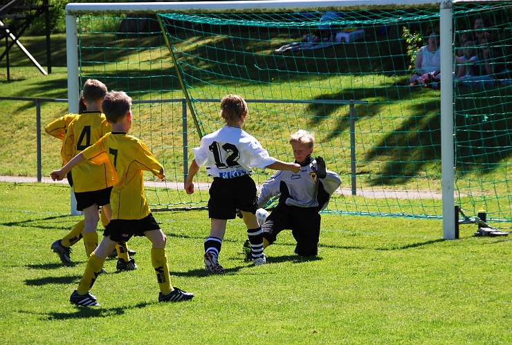 2009_0530_04-12.JPG - P00 - Kolsva IF 4-1