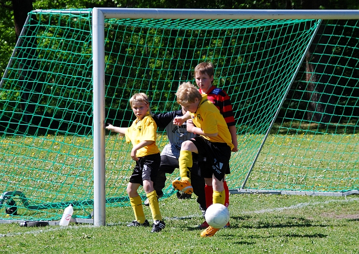 2009_0530_05-10.JPG - P99 - Köping FF 2-3