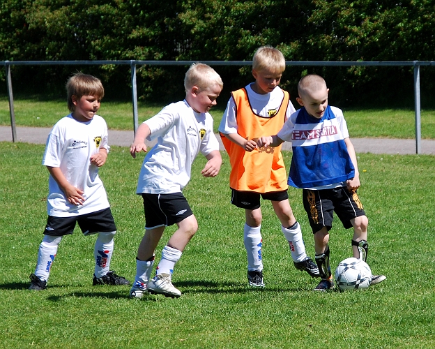 2009_0530_06-07.JPG - P02 Internmatch