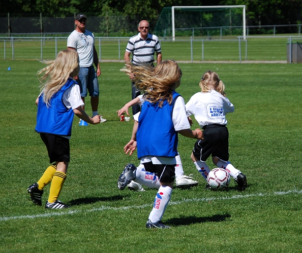 2009_0530_07-01.JPG - F02 Internmatch