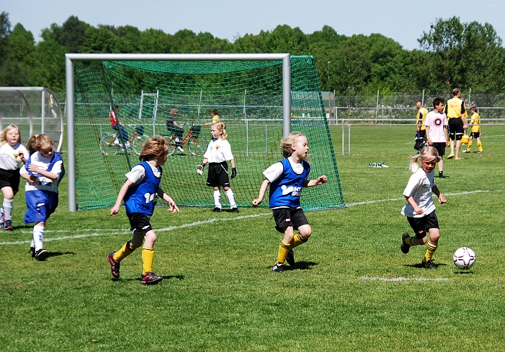 2009_0530_07-07.JPG - F02 Internmatch