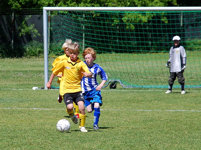 2009_0530_09-10.JPG - P99 - Forsby FF 3-3