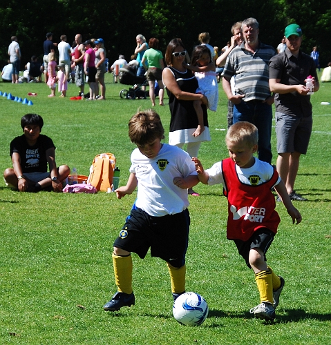 2009_0530_11-03.JPG - P03 Internmatch