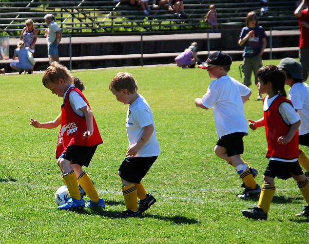 2009_0530_11-05.JPG - P03 Internmatch