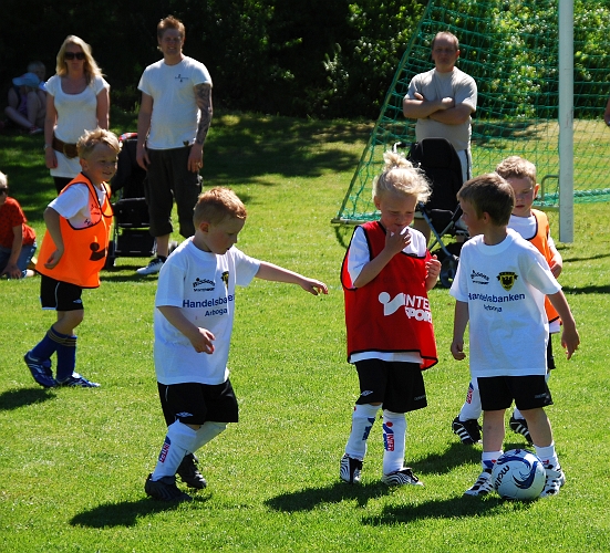 2009_0530_12-11.JPG - PF04 Internmatch