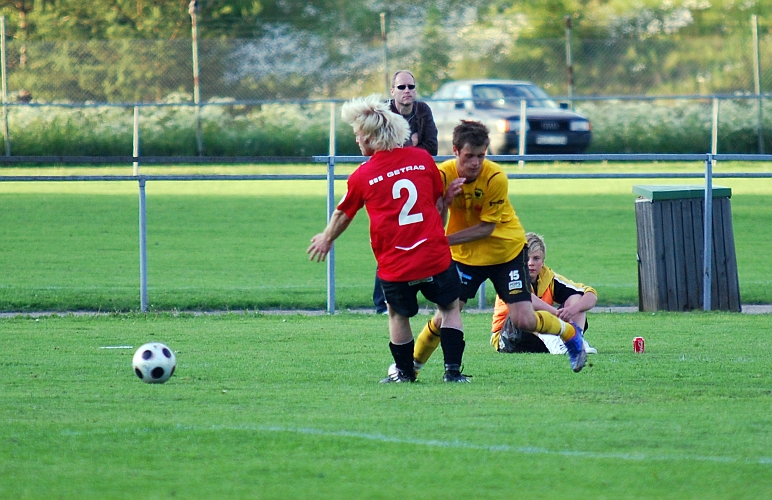 2009_0617_20.JPG - Ken Jansson gjorde en efterlängtad matchdebut efter en lång skadeperiod
