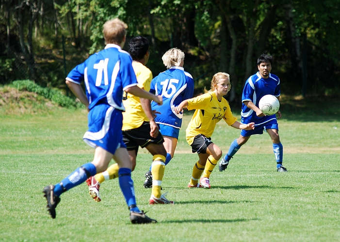 2009_0704_133430AA.JPG - Amanda Hill bryter fram