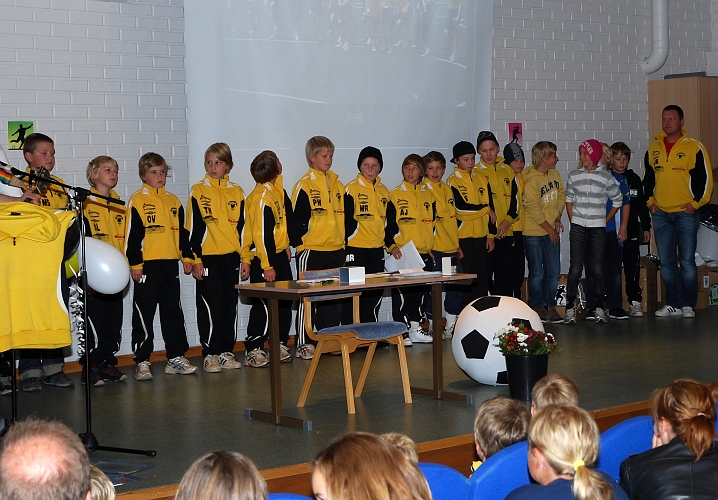 2009_1011_47.JPG - P98