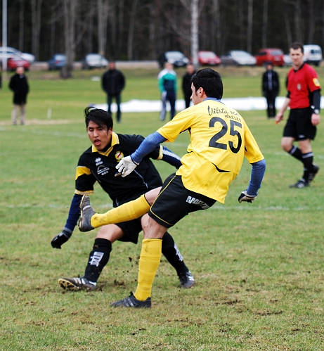 2010_0417_08.JPG - Stilstudie på Mergim Bekaj