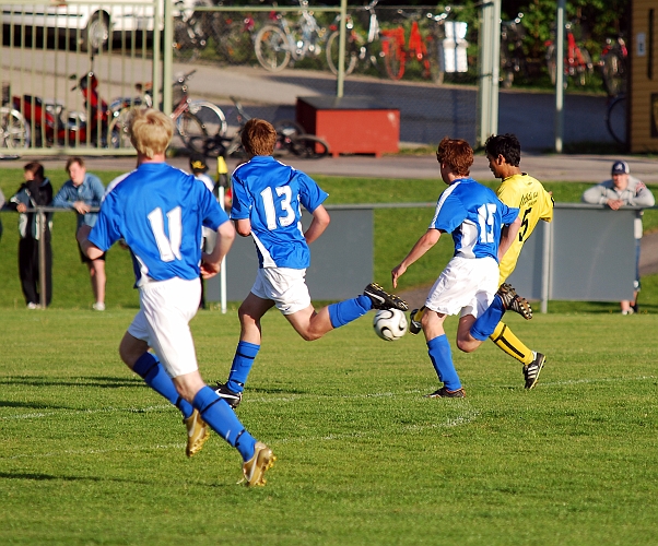 2010_0603_25.JPG - "Tak" på väg igenom men det blev inget fart på avslutet