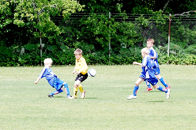 2010_0605_05-07.JPG - P01 - Frövi IK