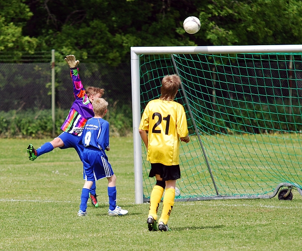 2010_0605_07-16.JPG - P98 - Götlunda IF