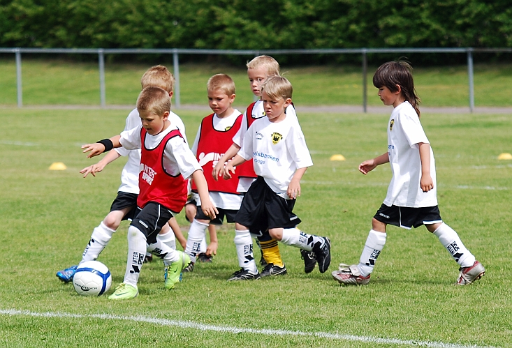 2010_0605_08-12.JPG - P03 Internmatcher