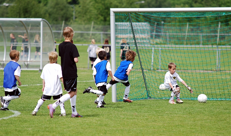 2010_0605_08-27.JPG - P03 Internmatcher