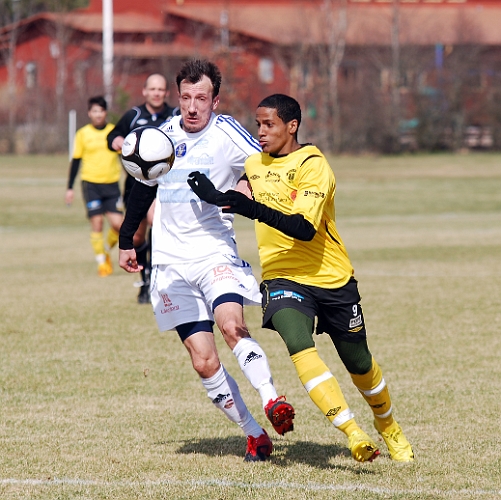 2011_0416_28.JPG - Även Ramzi Ahmed kom iin i 2:a halvlek