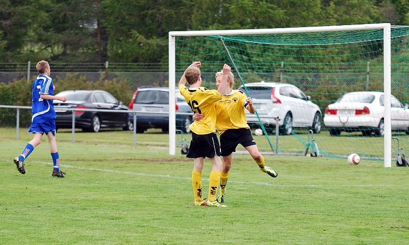 2011_0528_02-13.JPG - P96 - Frövi IK