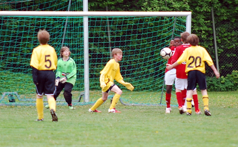 2011_0528_06-03.JPG - P99 - Hallstahammar SK