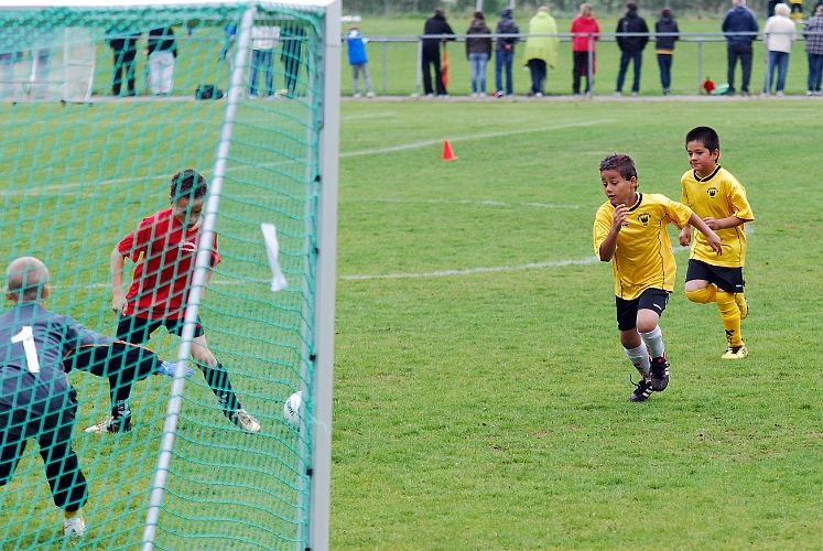 2011_0528_12-01.JPG - P03 - Kungsör BK