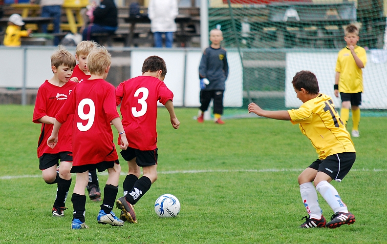 2011_0528_12-04.JPG - P03 - Kungsör BK