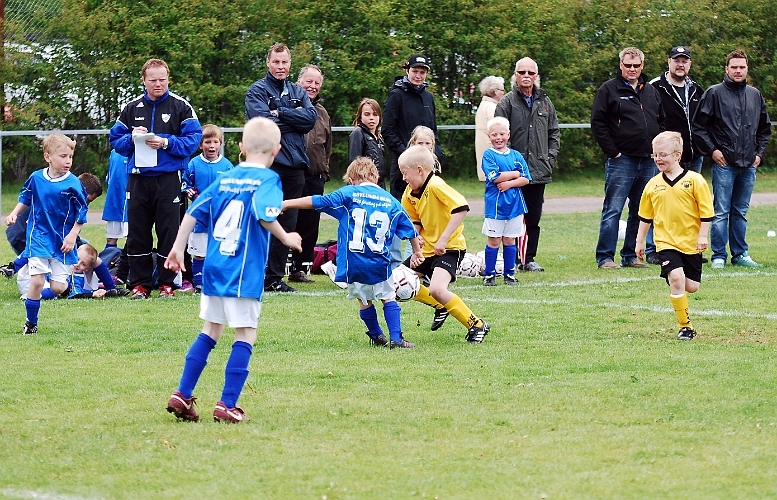 2011_0528_15-07.JPG - P04 - Götlunda IF