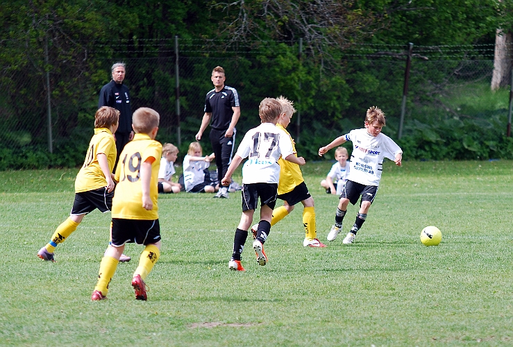 2011_0528_18-04.JPG - P01 - Kolsva IF