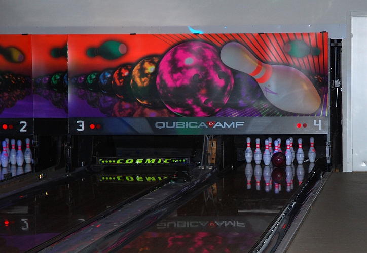 2011_1112_02.JPG - Disco Bowling