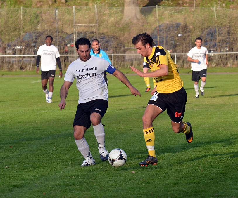 2012_0502_192433AA.JPG - Rio Babovic utmanar Bäcbybacken